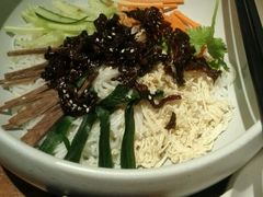 -云海肴·汽锅鸡·云南菜(天山百盛优客店)