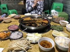 -渝味黄姐火锅(黄泥村店)