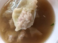 -张阿三馄饨店