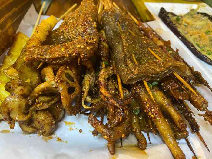 二师兄烧烤(富力城a区店)-"从新装修后就没有来过店里宵夜了,晚上都比