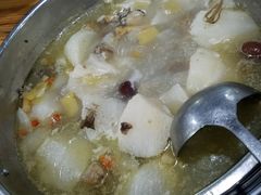 羊肉汤锅-味老大土碗菜(中山三路店)