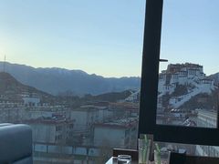 -平措康桑·和牛自助观景餐厅(布达拉宫店)