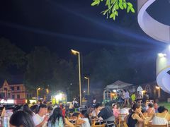 -小辣椒火盆烧烤(温泉南街店)