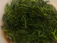 -吴越荣记苏州菜·松鼠桂鱼100%活鱼现做(斜塘老街店)