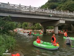 -雅鲁激流探险漂流