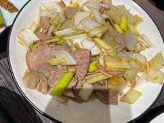 -魁盛居百年鲁菜馆(县西巷店)