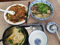 牛肉炒饭-清真·西北桥头拉面大王(丁家桥店)