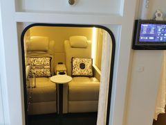 -燕庭·纯燕窝·甜品下午茶(南京西路店)