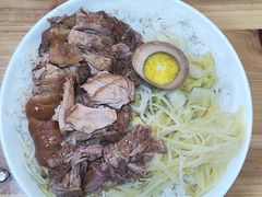 秘制丨猪肘-隆江猪脚饭