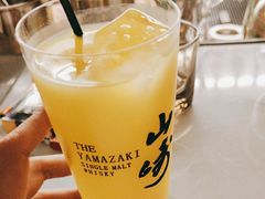 -Mx.cocktail bar