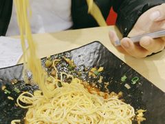 -李与白包子铺(桐梓林店)