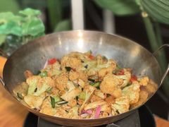 -莲餐厅·湖北菜·潜江小龙虾店(愚园路店)