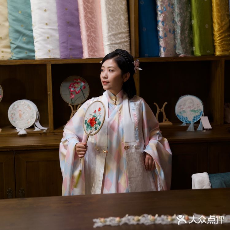 沉浸式古风体验，乘船入住