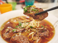 -天下三绝 牛肉面/红酒