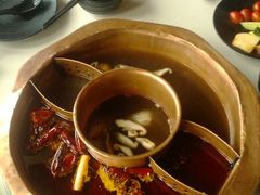 -滇釜火锅·能喝汤的火锅(车公庄店)