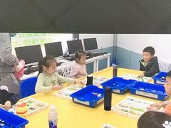 -童程童美少儿编程乐高机器人(世纪都会校区)