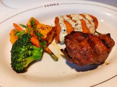 -佐度王子扒房(天鹅湖店)