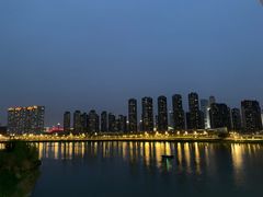 -南京眼步行桥