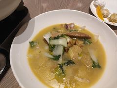 -艳阳天·非遗楚菜(武汉客厅店)