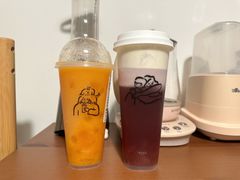 -喜茶(北京华贸购物中心店)