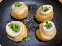 土猪鲜肉生煎包-龍堂蟹黄小笼包(万家丽店)