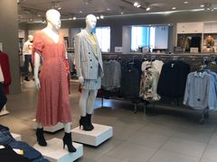 -H&M(鹏欣水游城店)