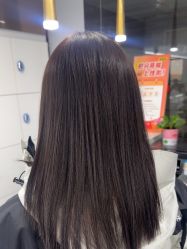 -镁连社·美联社