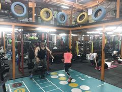 -漾健身·普拉提(橡树湾店)