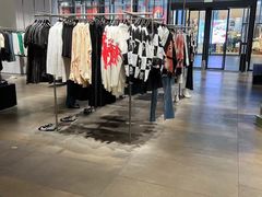 -URBAN REVIVO(深圳华润万象天地店)