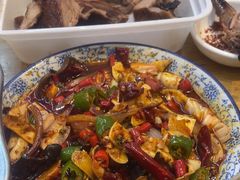 -谢老五跷脚牛肉·非遗传承店