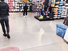 -迪卡侬(西三旗店)