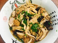 -一呷一嗦