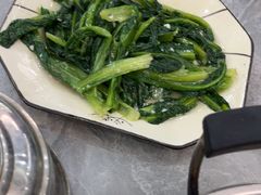 -银峰农庄·特色烧鸡·鲜无花果浸鸡