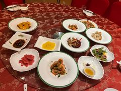 -沁香庭中餐厅·川粤菜(重庆高新假日酒店)