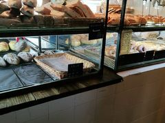 面包甜点陈列柜-仙峰天然面包(迎宾路店)