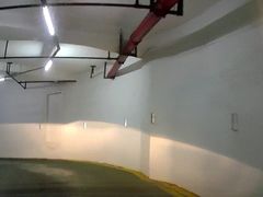 -环球港-停车场