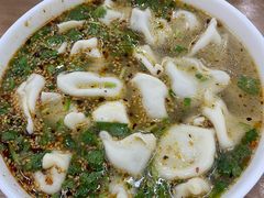 酸汤牛肉水饺-回坊马二饺子馆