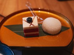 大福与覆盆子蛋糕-赤坂亭·M9和牛烧肉·铁板烧(合肥万象城店)