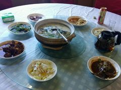 -天乐农家鱼头王(天目湖店)