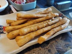 茴香小油条-小龙坎老火锅(工体店)