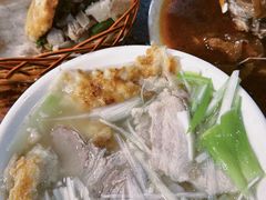 -金卯白肉罩火烧
