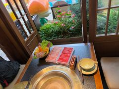 -菌自由丨野生菌火锅特色庭院餐厅(丽江古城店)
