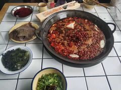 -瓜西西重庆火锅(花溪店)