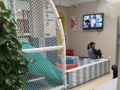 -爱乐梵国际儿童教育中心(古美店)