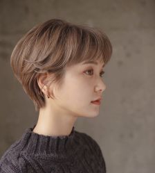 -BULB STUDIO 巴柏明星发型工作室
