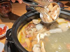 -一朵菌·野生菌探索家火锅(南亚店)