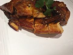 招牌脆皮鸡半只-皇后餐厅-煲仔·小菜·打边炉(古北店)