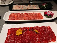 -左庭右院鲜牛肉火锅黑金店(陆家嘴中心店)