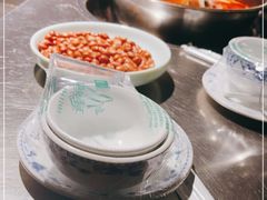 -冰冰龙虾·江湖菜·花园江景餐厅