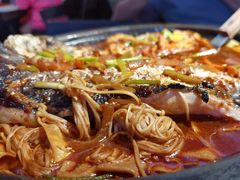 -鸣记脆皮烤鱼·海鲜烤鱼(三八广场店)